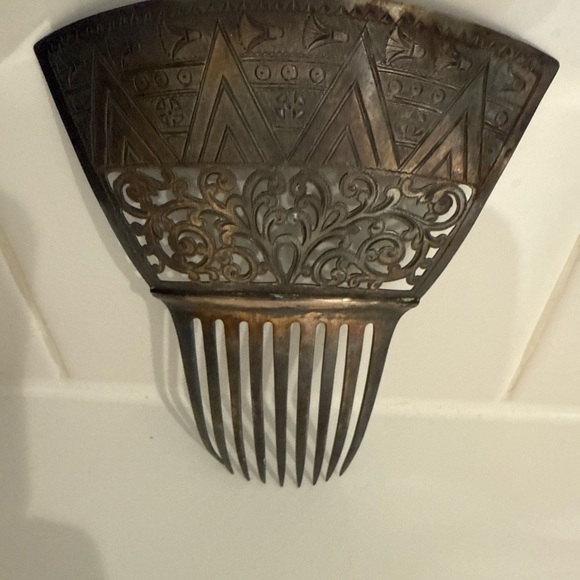 Antique Bronze silver plated Decorative Comb - Picture 5 of 6